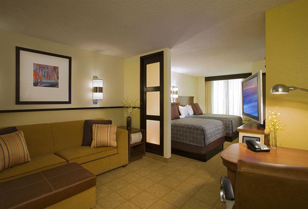 Hyatt Place Detroit/Auburn Hills Phòng bức ảnh